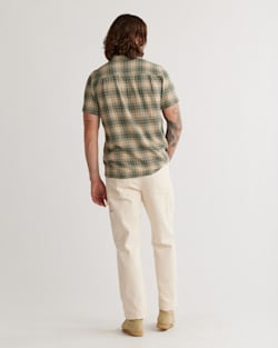 ALTERNATE VIEW OF MEN'S SHORT-SLEEVE LINEN CAMP SHIRT IN GREEN/KHAKI PLAID image number 3