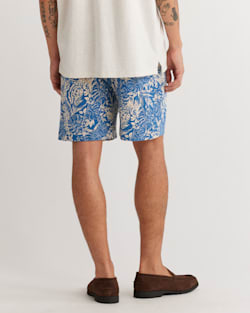 ALTERNATE VIEW OF MEN'S WAYSIDE KNIT SHORTS IN SEASHORE BLUE image number 4