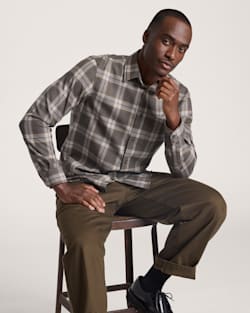 MEN'S LODGE MERINO SHIRT IN OLIVE/GREY MIX PLAID image number 1