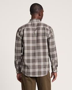 ALTERNATE VIEW OF MEN'S LODGE MERINO SHIRT IN OLIVE/GREY MIX PLAID image number 2
