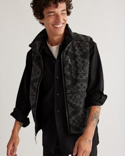 UNISEX FLEECE VEST IN BLACK SACRED STAR image number 1