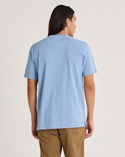 ALTERNATE VIEW OF MEN'S SHORT-SLEEVE DESCHUTES POCKET TEE IN MIST BLUE image number 2