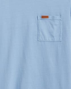 ALTERNATE VIEW OF MEN'S SHORT-SLEEVE DESCHUTES POCKET TEE IN MIST BLUE image number 6