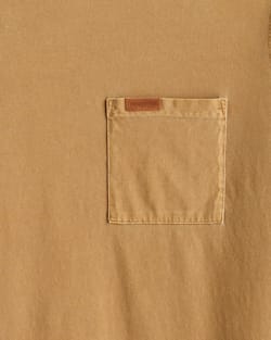 ALTERNATE VIEW OF MEN'S LONG-SLEEVE DESCHUTES POCKET TEE IN GOLD image number 2