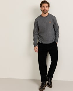ALTERNATE VIEW OF MEN'S LONG-SLEEVE DESCHUTES POCKET TEE IN CHARCOAL HEATHER image number 6