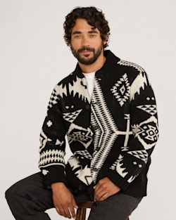 MEN'S MIXED ICONS LAMBSWOOL CARDIGAN IN BLACK/WHITE image number 1