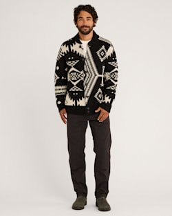 ALTERNATE VIEW OF MEN'S MIXED ICONS LAMBSWOOL CARDIGAN IN BLACK/WHITE image number 5
