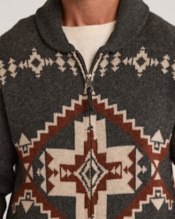 ALTERNATE VIEW OF MEN'S FOUR CORNERS LAMBSWOOL CARDIGAN IN CHARCOAL image number 5