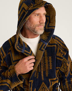ALTERNATE VIEW OF UNISEX HARDING COTTON TERRY VELOUR ROBE IN NAVY/BRONZE image number 6