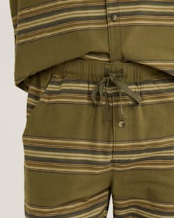 ALTERNATE VIEW OF MEN'S YAKIMA STRIPE FLANNEL PAJAMA SET IN OLIVE OMBRE image number 5