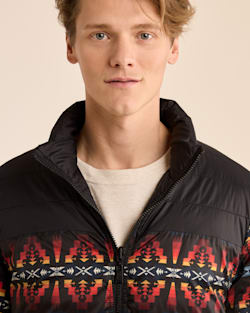 MEN'S GENESEE REVERSIBLE DOWN JACKET IN BLACK TUCSON image number 1