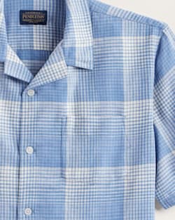 ALTERNATE VIEW OF MEN'S PLAID LINEN CAMP SHIRT IN BLUE/WHITE OMBRE image number 6