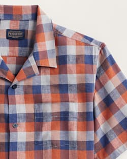 ALTERNATE VIEW OF MEN'S PLAID LINEN CAMP SHIRT IN NAVY/OCHRE CHECK image number 2