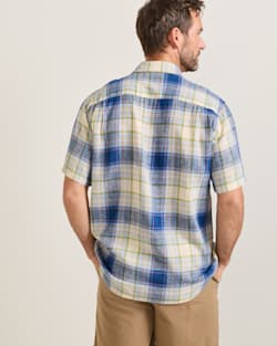 ALTERNATE VIEW OF MEN'S SHORT-SLEEVE PLAID SHORELINE LINEN SHIRT IN BLUE MULTI image number 2
