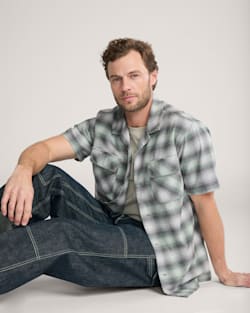 ALTERNATE VIEW OF MEN'S SHORT-SLEEVE PLAID COTTON BOARD SHIRT IN CHARCOAL/GREY PLAID image number 5