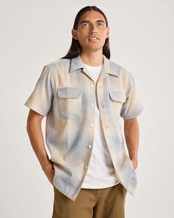 MEN'S SHORT-SLEEVE PLAID BOARD SHIRT IN TAN/GREY MIX OMBRE image number 1