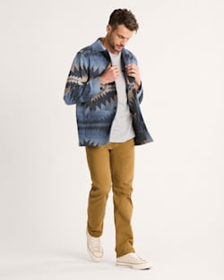 ALTERNATE VIEW OF MEN'S CONWAY WOOL CHORE JACKET IN BLUE SUNSET PASS image number 4