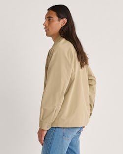 ALTERNATE VIEW OF MEN'S LEON WINDBREAKER IN LIGHT TAN image number 3