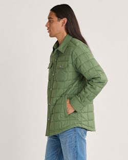ALTERNATE VIEW OF MEN'S ARROYO CRINKLE QUILTED SHIRT JACKET IN GREEN VINE image number 3