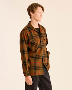 ALTERNATE VIEW OF MEN'S PLAID BOARD SHIRT IN BROWN/BLACK/RED image number 2