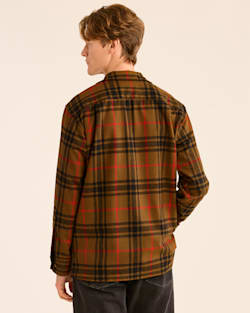ALTERNATE VIEW OF MEN'S PLAID BOARD SHIRT IN BROWN/BLACK/RED image number 3