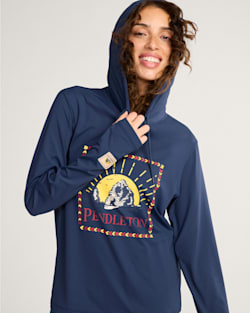 SURF PENDLETON UNISEX LONG-SLEEVE RASHGUARD IN DRESS BLUES image number 1