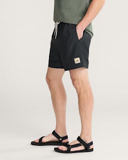 ALTERNATE VIEW OF BANDED CROWN HYDROMORPH SWIM TRUNKS IN BLACK image number 4