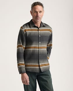 MEN'S SAWTOOTH COTTON CHAMOIS SHIRT IN CHARCOAL image number 1