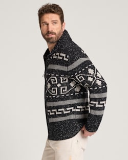 ALTERNATE VIEW OF MEN'S WESTERLEY DONEGAL LAMBSWOOL CARDIGAN IN BLACK image number 3