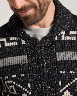 ALTERNATE VIEW OF MEN'S WESTERLEY DONEGAL LAMBSWOOL CARDIGAN IN BLACK image number 4