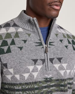ALTERNATE VIEW OF MEN'S AUTUMN BIRCH LAMBSWOOL QUARTER-ZIP SWEATER IN GREY image number 4
