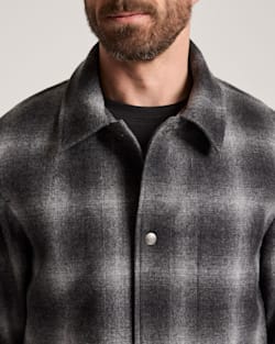 ALTERNATE VIEW OF MEN'S QUILTED WOOL COACHES JACKET IN OXFORD MIX OMBRE image number 4