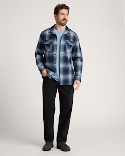 ALTERNATE VIEW OF LONG-SLEEVE PLAID COTTON BOARD SHIRT IN NAVY/GREY PLAID image number 6