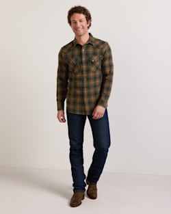 MEN'S PLAID SNAP-FRONT WYATT COTTON SHIRT IN OLIVE/NAVY image number 1