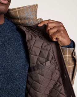 ALTERNATE VIEW OF MEN'S PLAID QUILTED CPO JACKET IN TAN/GREY MIX image number 4