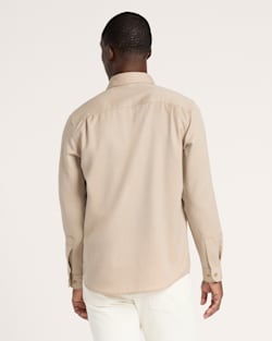 ALTERNATE VIEW OF MEN'S MERINO LODGE SHIRT IN CAMEL TWILL image number 2