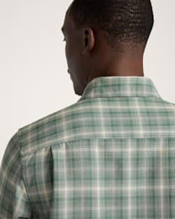 ALTERNATE VIEW OF MEN'S MEN'S PLAID MERINO LODGE SHIRT IN GREEN/TAN/GREY OMBRE image number 4