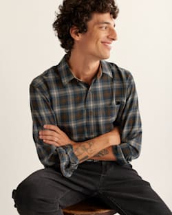 MEN'S MEN'S PLAID MERINO LODGE SHIRT IN BLUE/BROWN/TAN PLAID image number 1