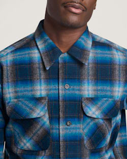 ALTERNATE VIEW OF MEN'S BOBBY RUIZ X PENDLETON BOARD SHIRT IN GREY/TURQUOISE OMBRE image number 4