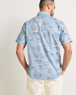 ALTERNATE VIEW OF MEN'S SHORT-SLEEVE NATIONAL PARK SHORELINE SHIRT IN BLUE image number 2