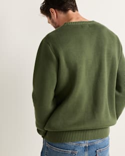 ALTERNATE VIEW OF MEN'S LAKE SCENE COTTON SWEATER IN GREEN/BROWN image number 2