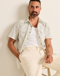 MEN'S SHORT-SLEEVE LARAMIE SNAP-FRONT SHIRT IN LAUREL GROVE STRIPE image number 1