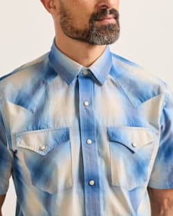 ALTERNATE VIEW OF MEN'S SHORT-SLEEVE PLAID FRONTIER SHIRT IN IVORY/BLUE image number 4