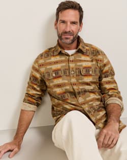 MEN'S TANNER TWILL SHIRT IN TAN PONDEROSA image number 1
