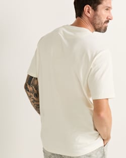 ALTERNATE VIEW OF MEN'S SHORT-SLEEVE DESCHUTES WESTERN GRAPHIC TEE IN WHITE/BROWN image number 2