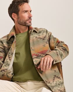 MEN'S BRIDGE CREEK COACHES JACKET IN GREEN image number 1