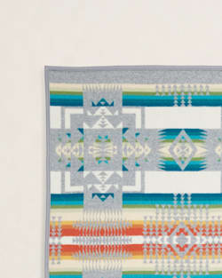 ALTERNATE VIEW OF CHIEF JOSEPH BLANKET IN GREY image number 2