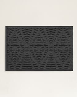 WATERHOG PECOS INDOOR/OUTDOOR MAT IN CHARCOAL image number 1