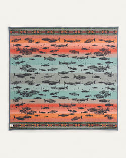 ALTERNATE VIEW OF SALMON RUN THROW IN MULTI image number 4