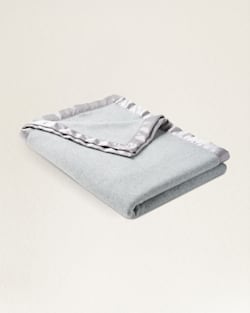 HEIRLOOM CLASSIC MERINO BLANKET IN GREY HEATHER image number 1